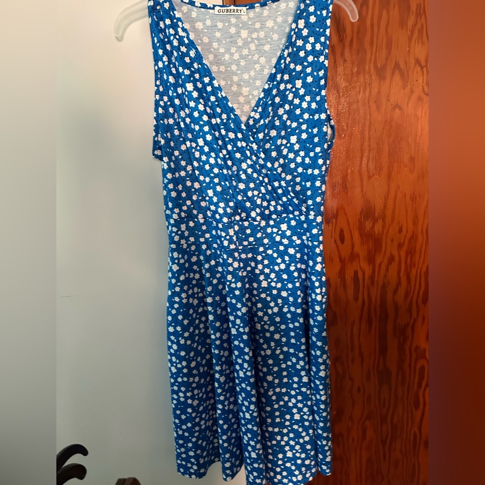Gubbrrya Blue Floral Sleeveless Wrap Dress